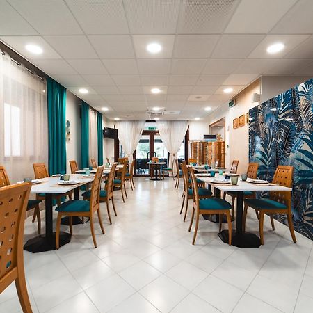 Hotel Del Corso Bibione Exterior photo