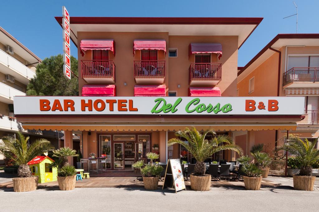 Hotel Del Corso Bibione Exterior photo