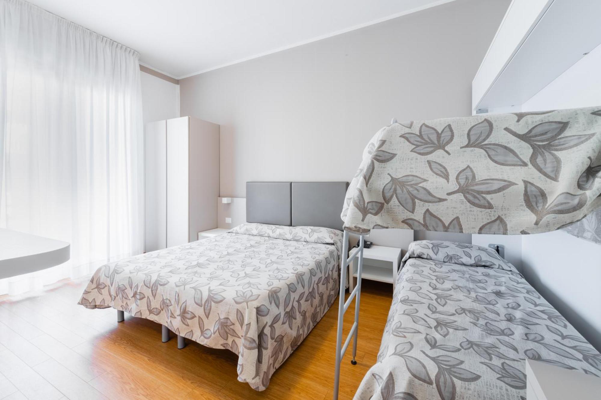 Hotel Del Corso Bibione Exterior photo